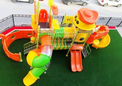 米兰·(milan)运动海盗船案例